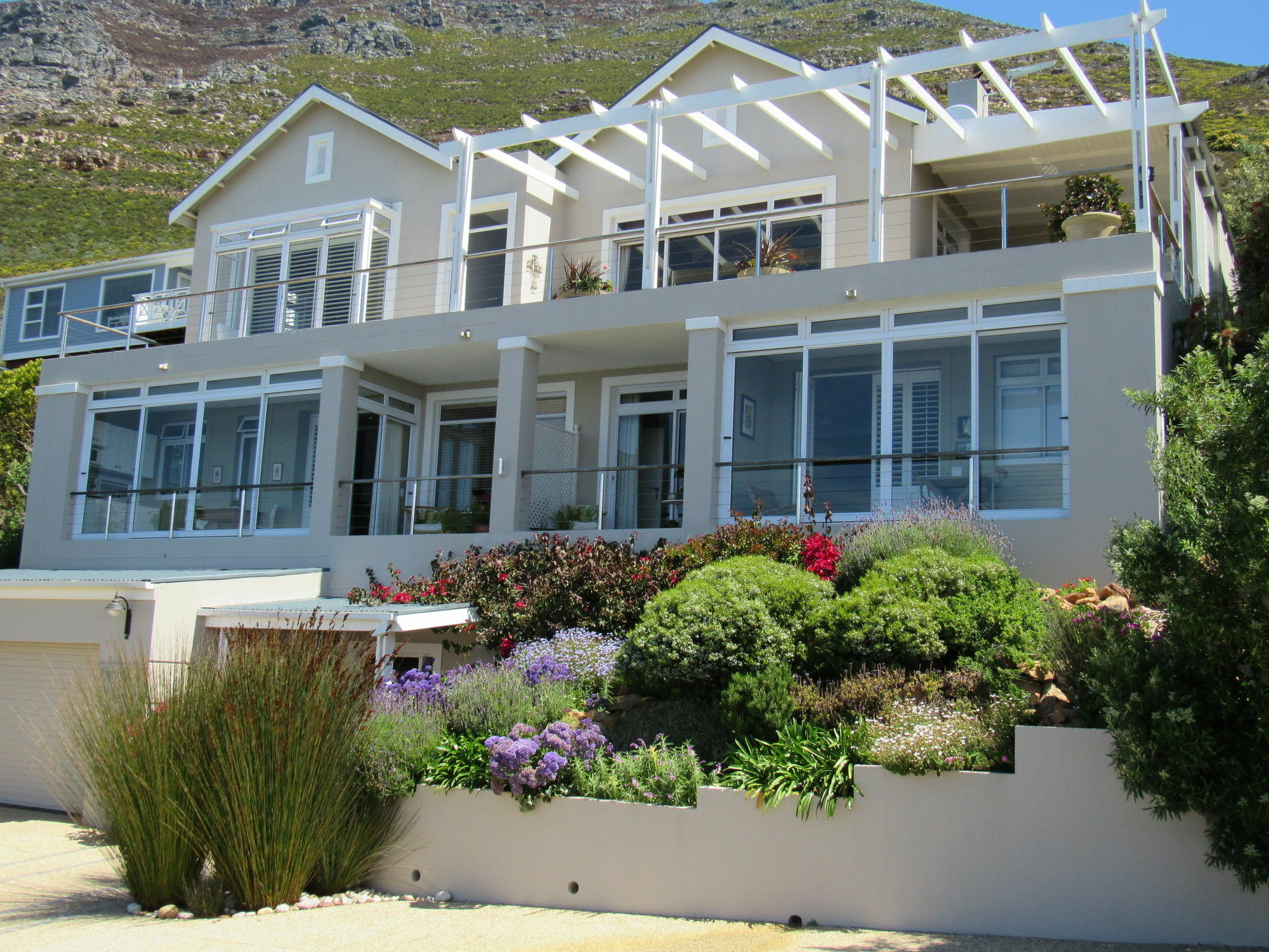 Port Of Call Simonʼs Town Exterior foto